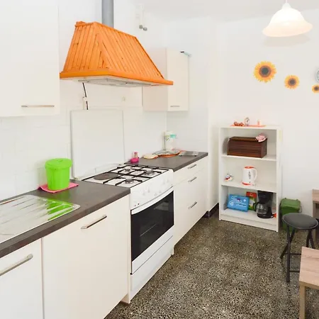 Apartment In Banjole - Istrien 17372 Apartman *